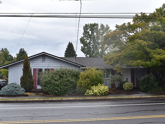 3rd image of 2110 Birchwood Ave