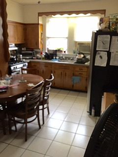 4th image of 147 Van Cortlandt Ave #2