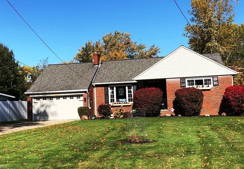 1st image of 21480 Hilliard Blvd