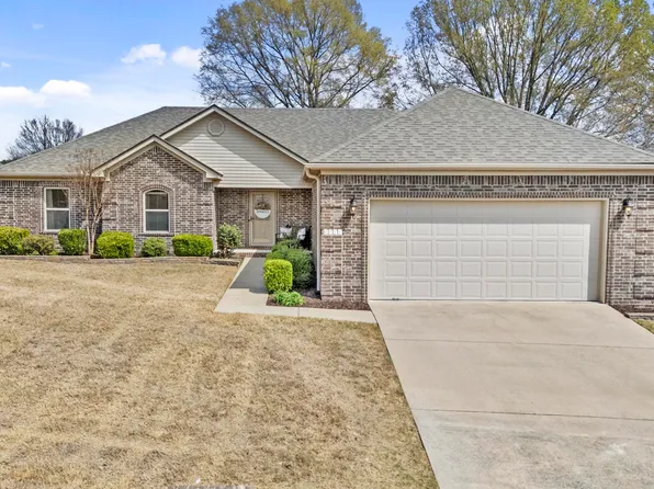 1711 Pioneer Dr, Cabot, AR 72023