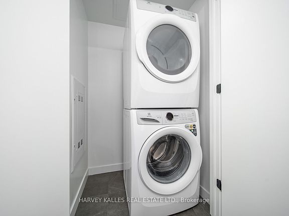 5th image of 609 Sherbourne St #1705
