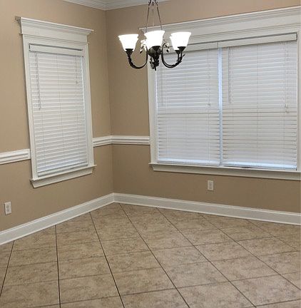 4th image of 4057 Starview Ln