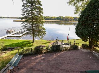 5637 E Peninsula Rd, Waterford, WI 53185