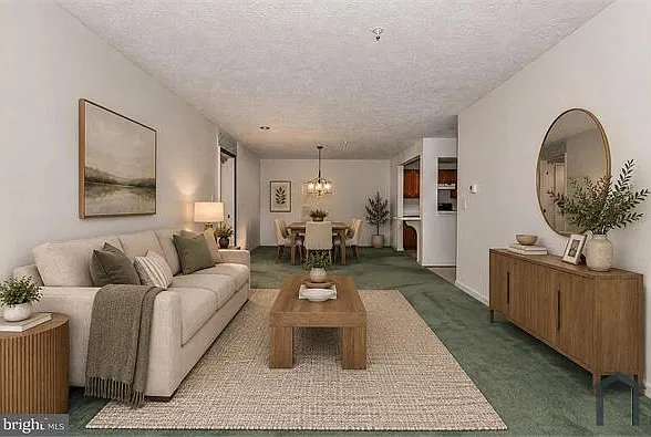 3 bed, 1126 sqft, $2,600 — Photo 4