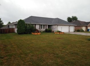 406 S Kendall Ct, Nixa, MO 65714