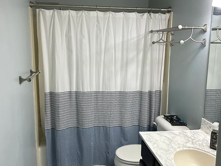 160 N 85 E — Photo 7