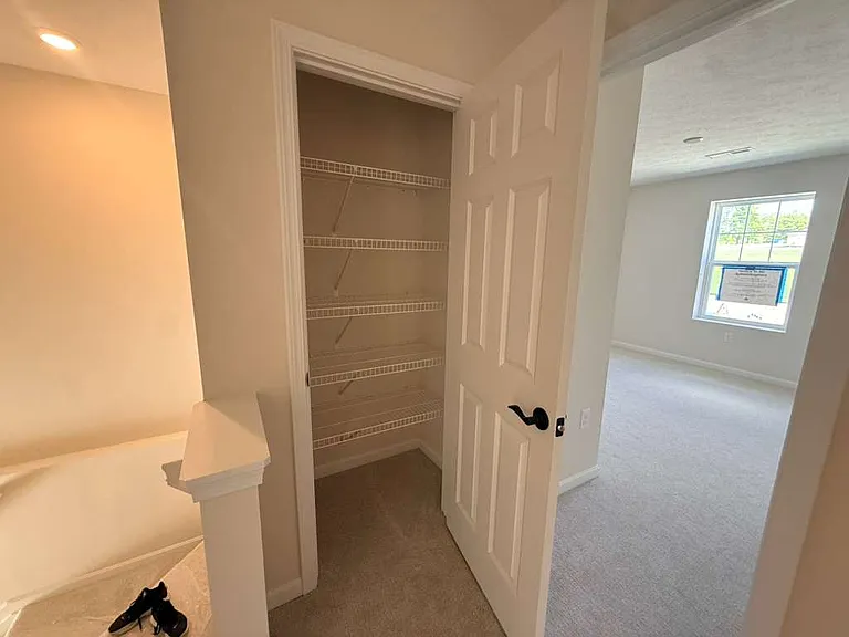 7231 Grandway Dr — Photo 17