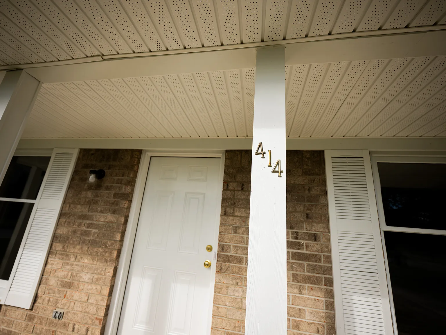 3 bed, 1.5 bath, 1221 sqft, $1,850 — Photo 4