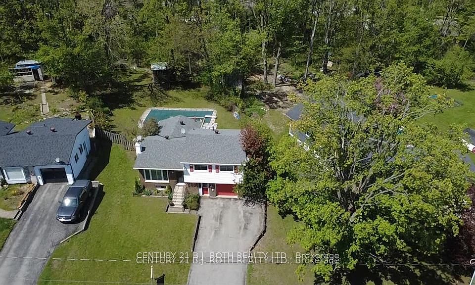 1st image of 8 Sandra Dr