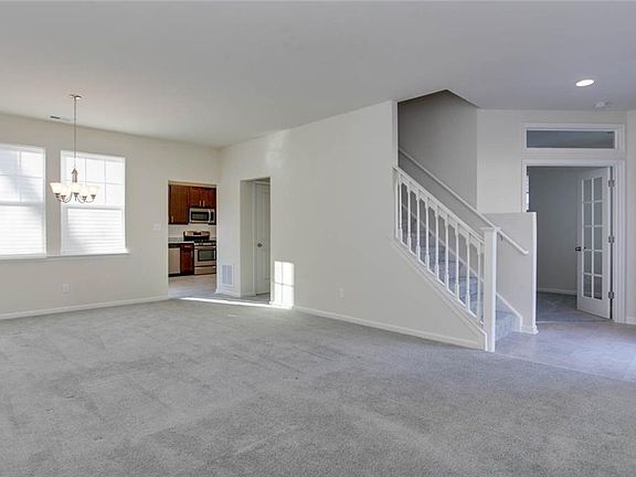 5th image of 941 Vineyard Pl Unit C