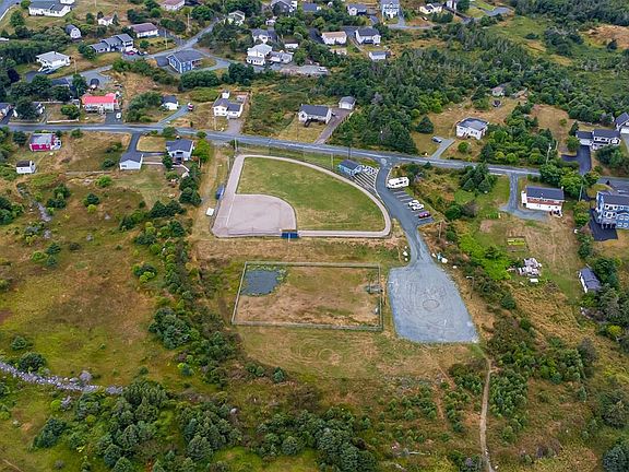 5th image of 809-811 Main Road