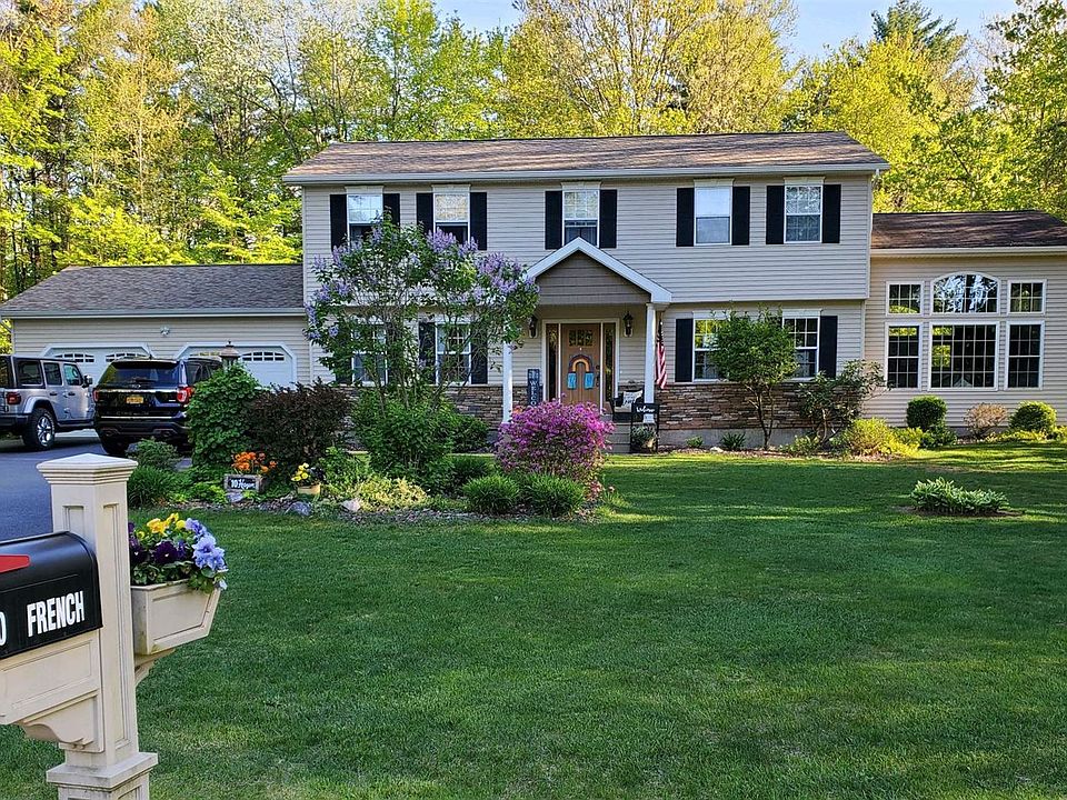 1st image of 10 Hazen Pl