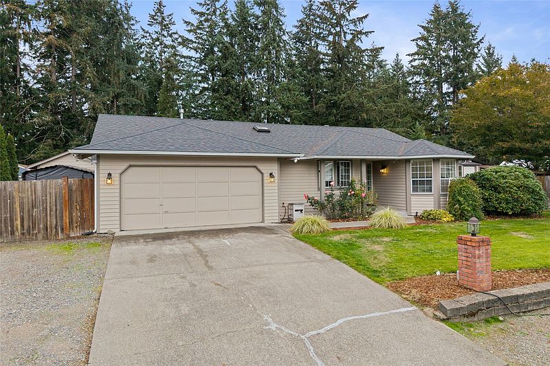 3rd image of 22802 34th Avenue E