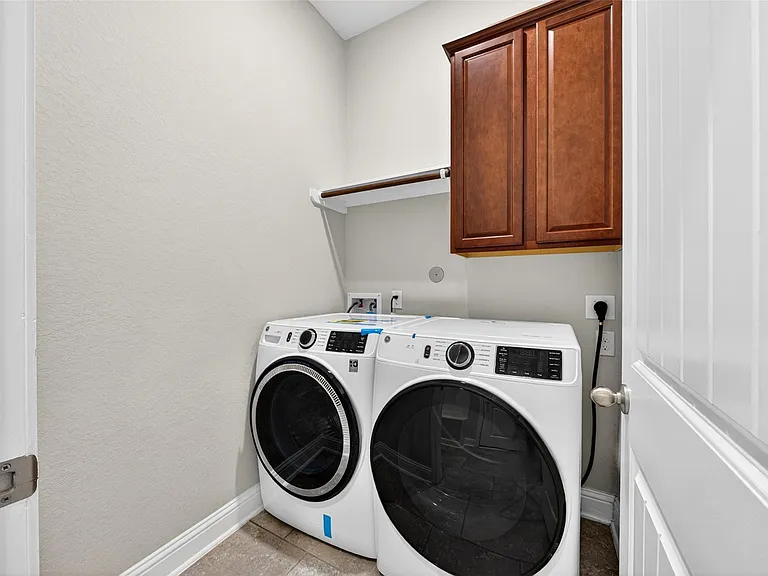 19202 Presa Canyon Dr — Photo 29