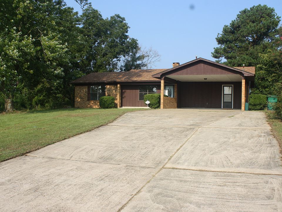 1st image of 1 Julia Cir