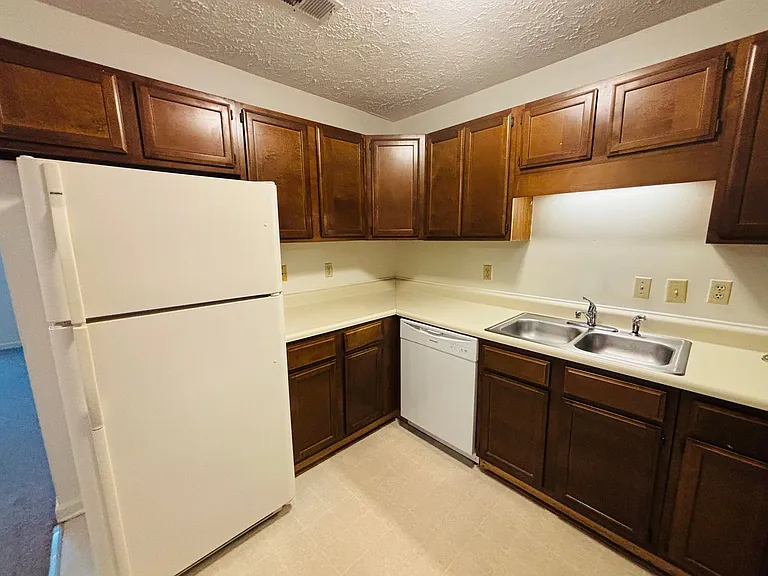 1233PB -Ellett Road Duplexes -Lester - M — Photo 38