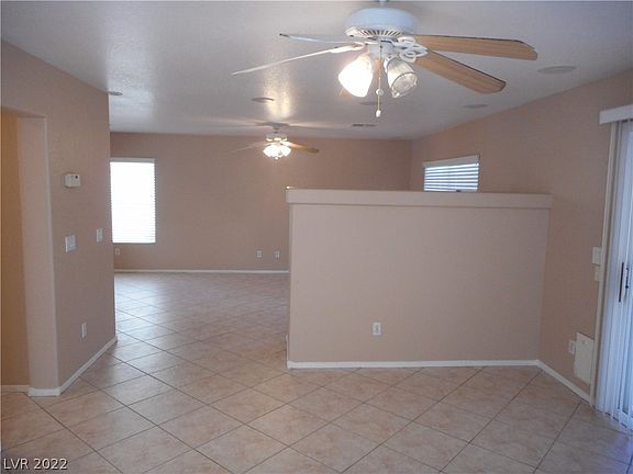 4th image of 7672 Glorietta Bay Ct