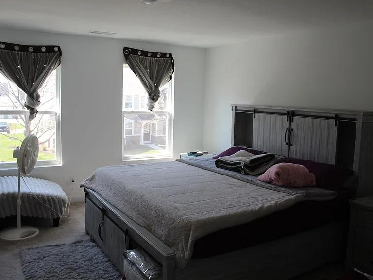 7218 Governors Row — Photo 8