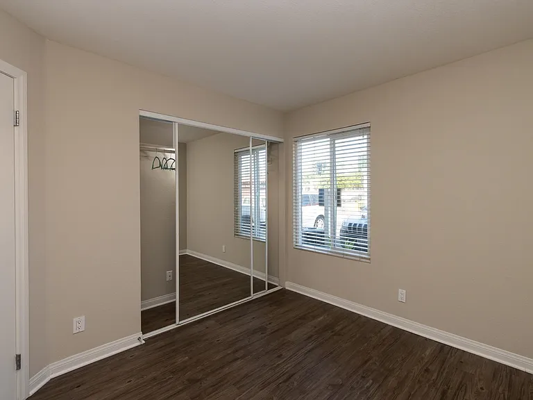 Artesia Escondido — Photo 7