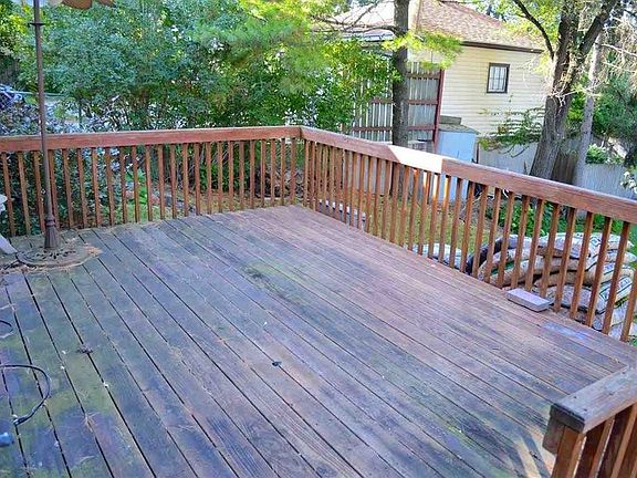 5th image of 2307 Benderwirt Ave