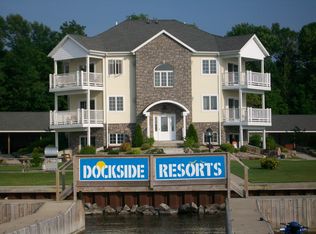 34 Dockside Dr, Morristown, NY 13664