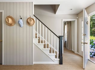 429 Head Of Pond Rd, Water Mill, NY 11976