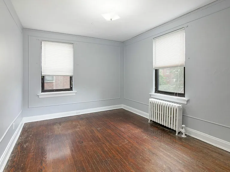 2805 Digby Ave — Photo 13