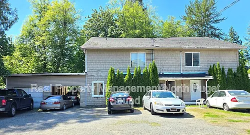 15602 Ash Way #1 Photo 1