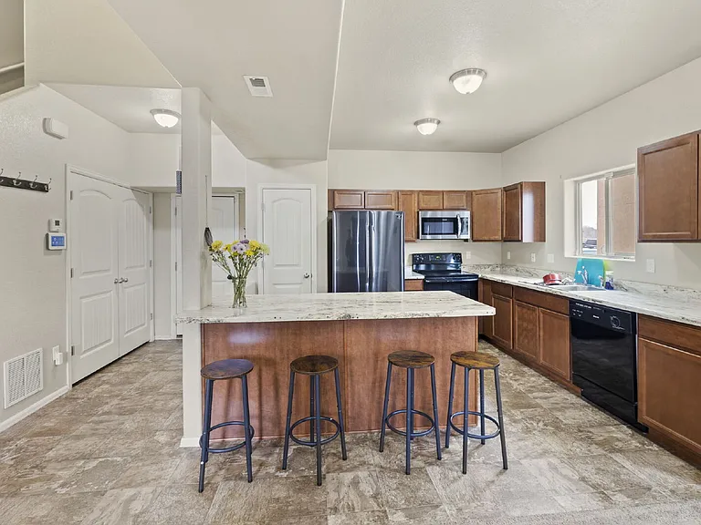 7132 Bracken Pl — Photo 12