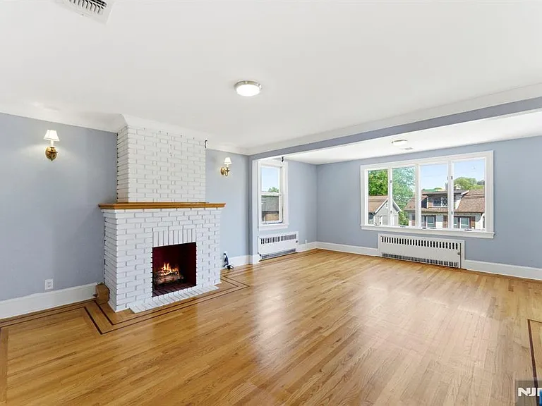 773 Kingsland Ave — Photo 5
