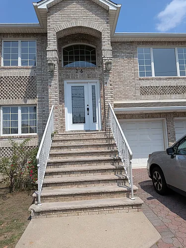 25 Franklin Ave Photo 1