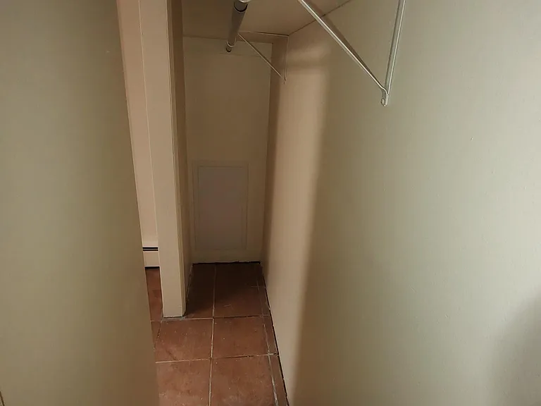 34 Railroad St #6 — Photo 9
