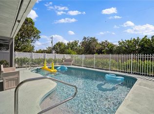 48 1st St, Bonita Springs, FL 34134