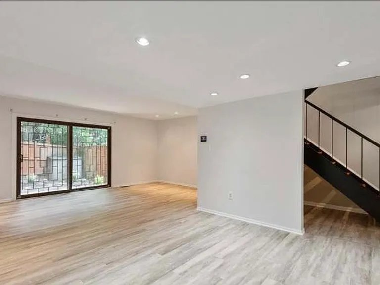 9229 Three Oaks Dr — Photo 3