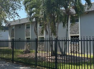 4300 SW 67th Ave APT 18, Miami, FL 33155