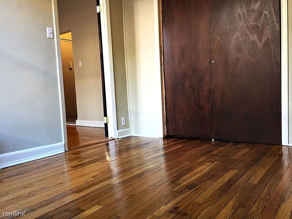 1096a