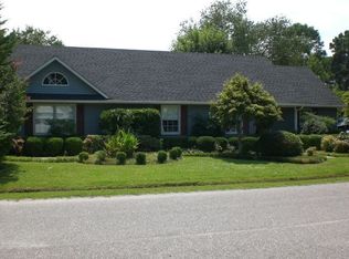 9645 Kings Grant Dr, Murrells Inlet, SC 29576