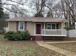 201 Delaware Cir NW, Huntsville, AL 35811