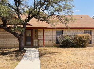 101 Chestnut Dr, Copperas Cove, TX 76522