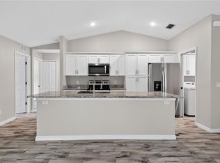 8422 Cardinal Rd, Fort Myers, FL 33967