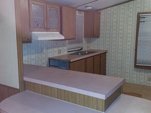 Eat In Kitchen