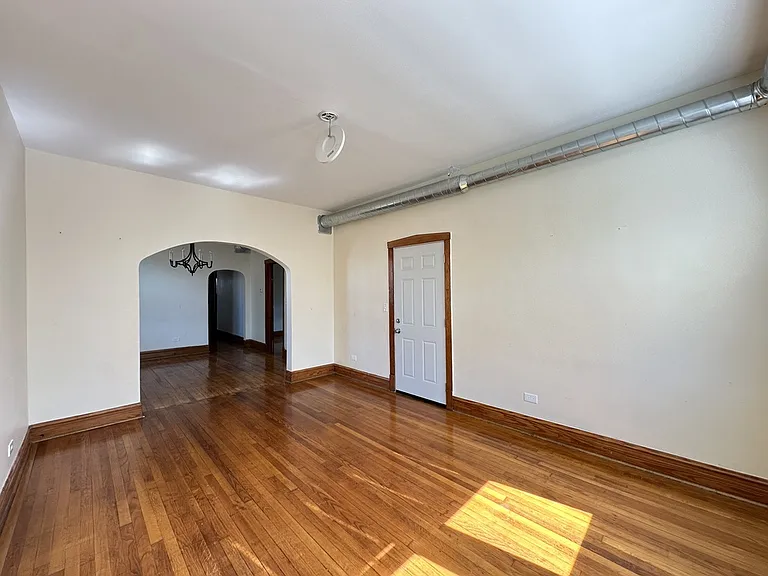 5433 S Millard Ave #3 — Photo 11