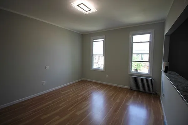 Rented by Capri Jet Realty Corp | media 3