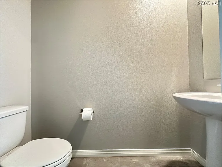 5370 White Butterfly St — Photo 18