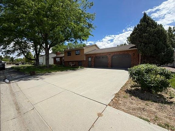 2nd image of 1804 Circle Rd