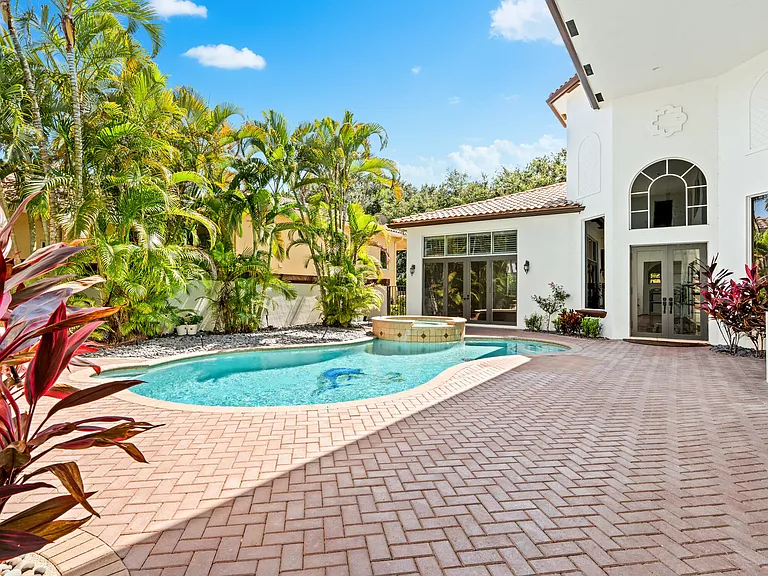 17550 Circle Pond Ct — Photo 69