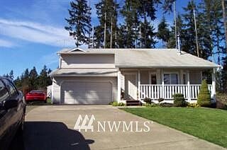 1st image of 722 Sunset Court