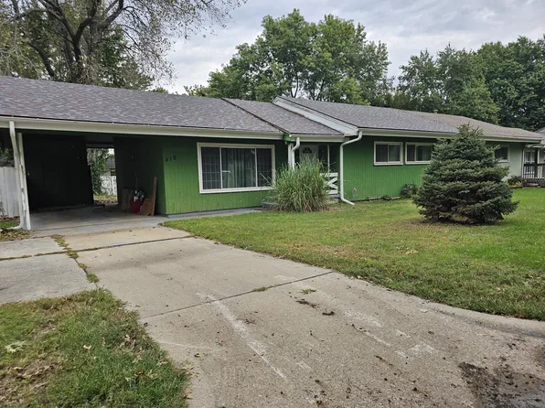 419 Sagebrush Ln, Belton, MO 64012