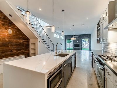 837 E 23rd St, Houston, TX, 77009