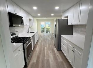 437 Vista Suerte, Newport Beach, CA 92660